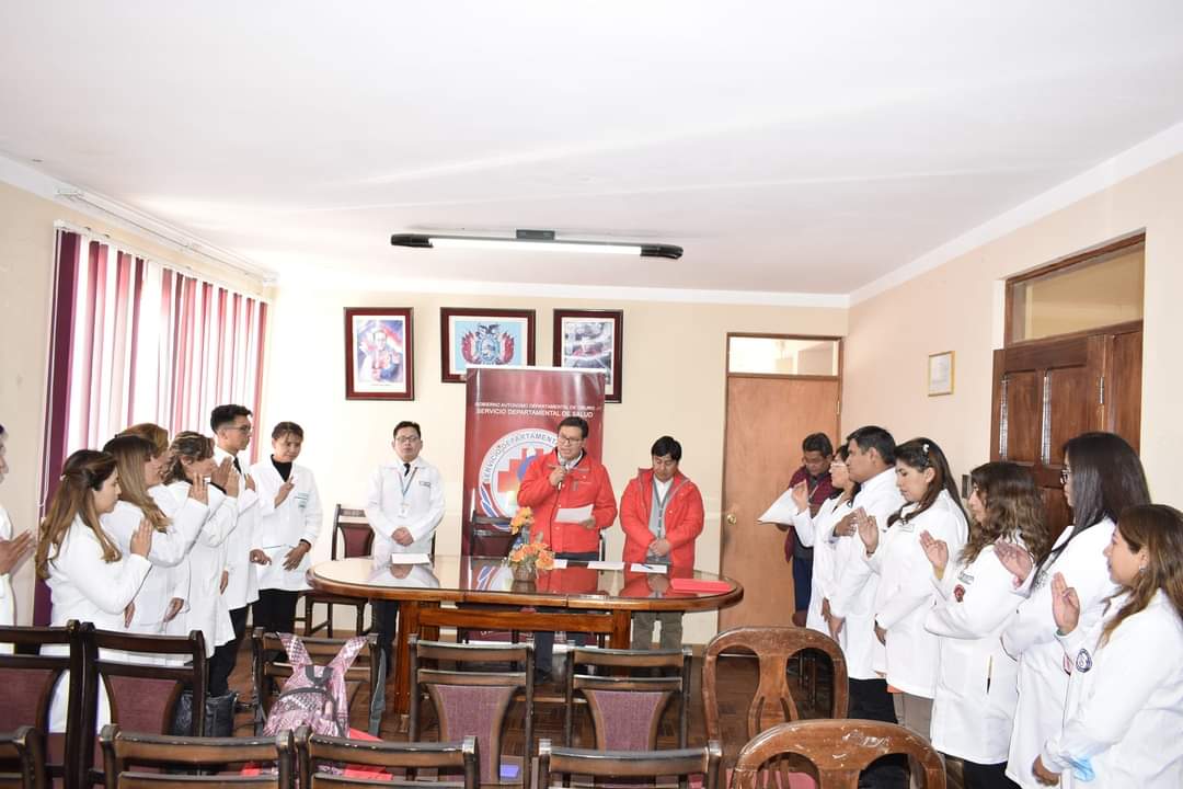 SEDES ORURO POSESIONÓ AL NUEVO COMITÉ TÉCNICO EVALUADOR DE LA CODELAB 